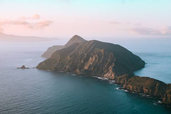 Santa Barbara Cliffside Views